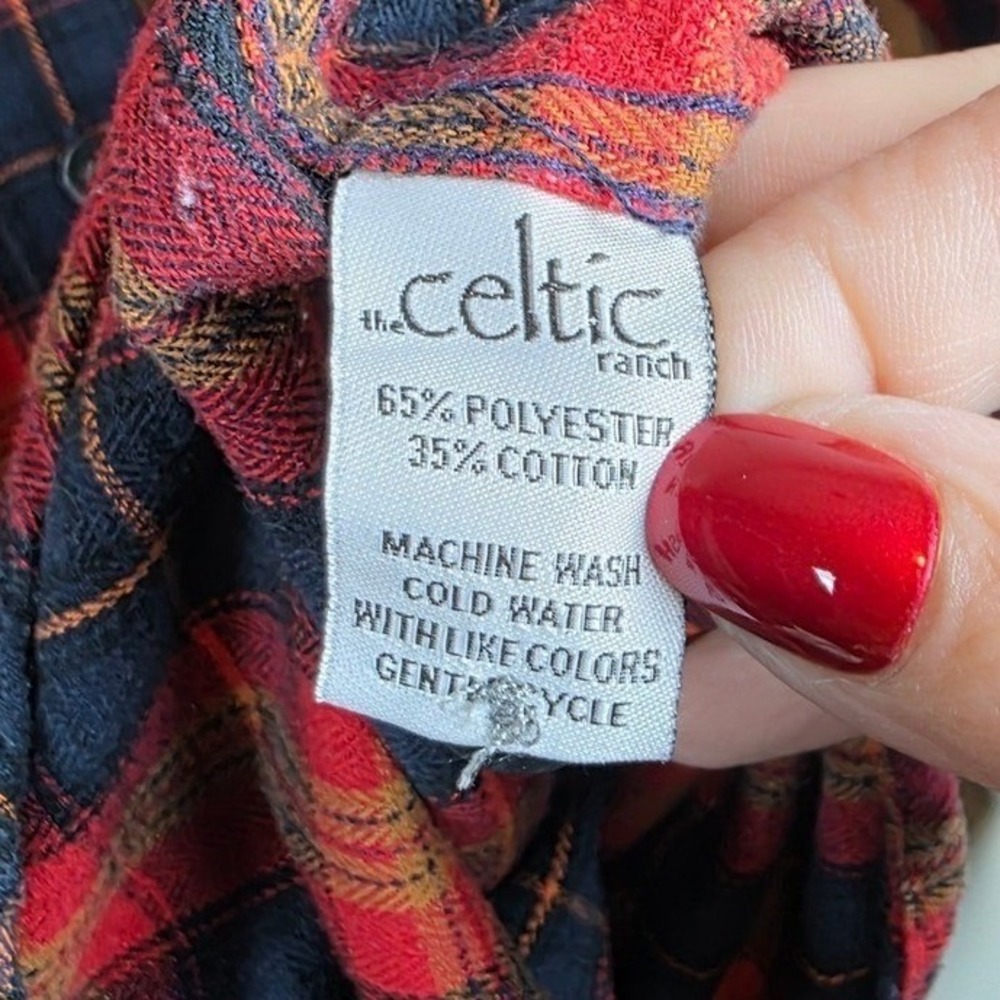 Celtic Ranchwear Shirt Mens L Red Navy Plaid Grandfather Long Sleeve Relaxed Fit - Picture 4 of 7